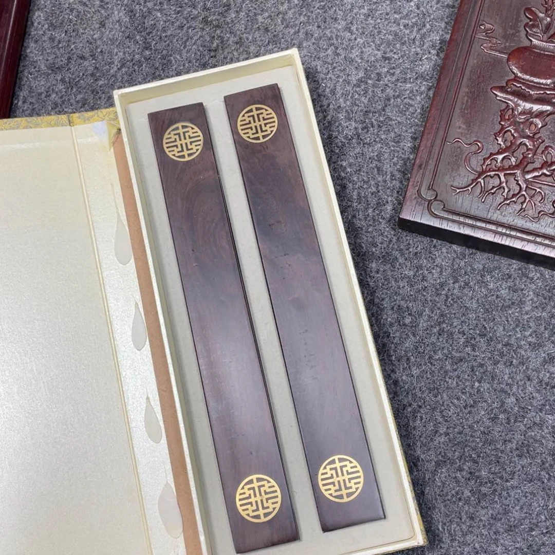 黑酸枝木类雕刻木器