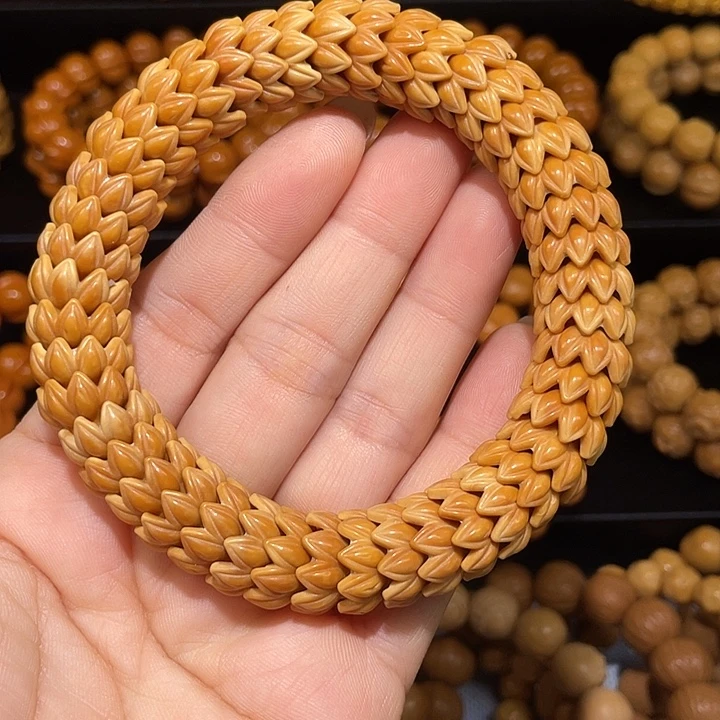 手串猴头核桃猴头