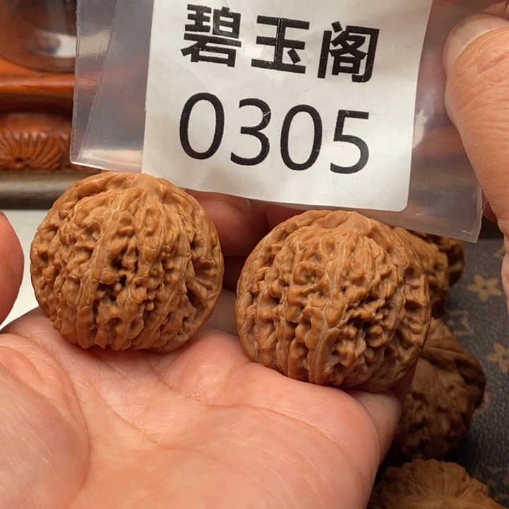 吊坠文玩核桃四座楼全品40