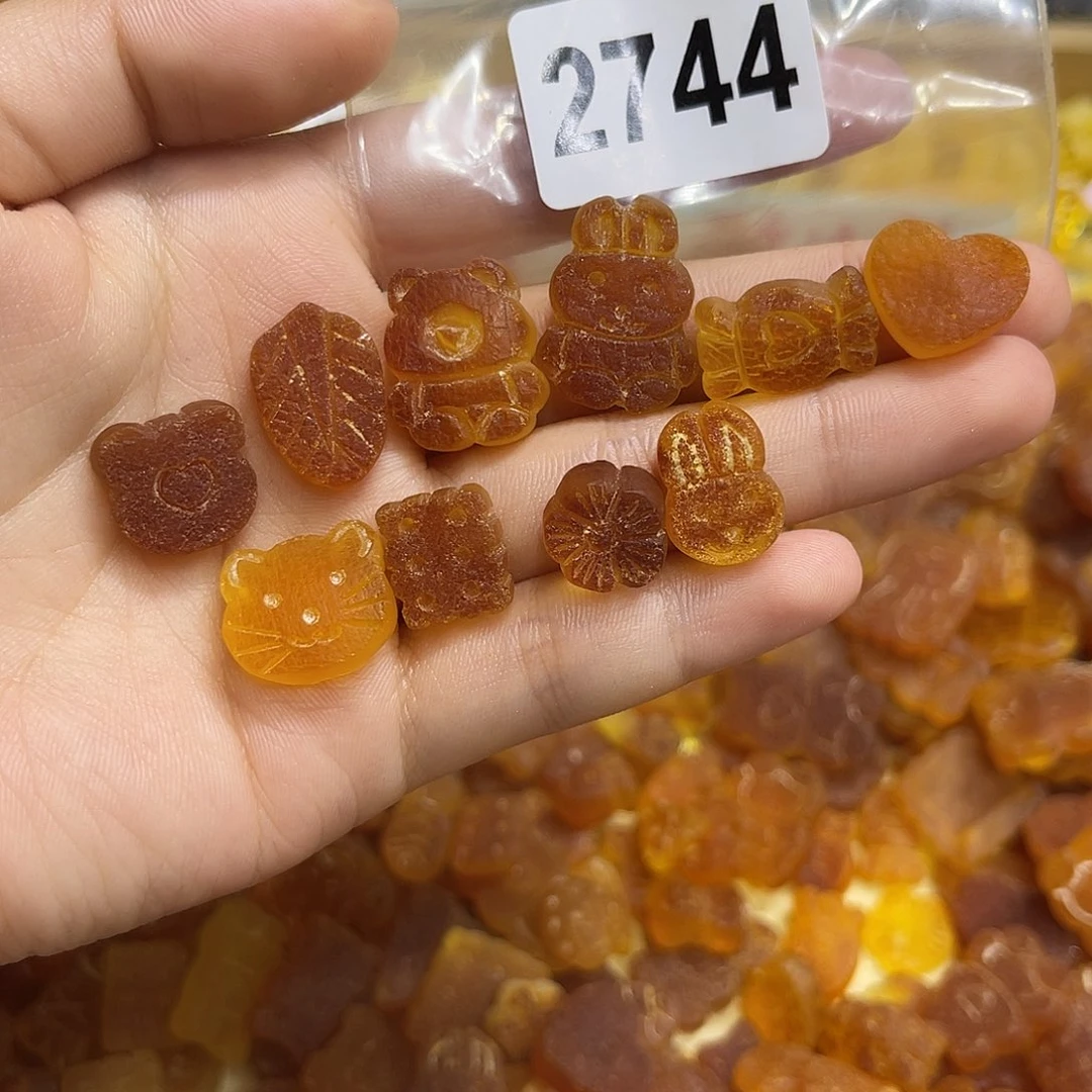 ****岁琥珀未镶嵌珠宝奇石