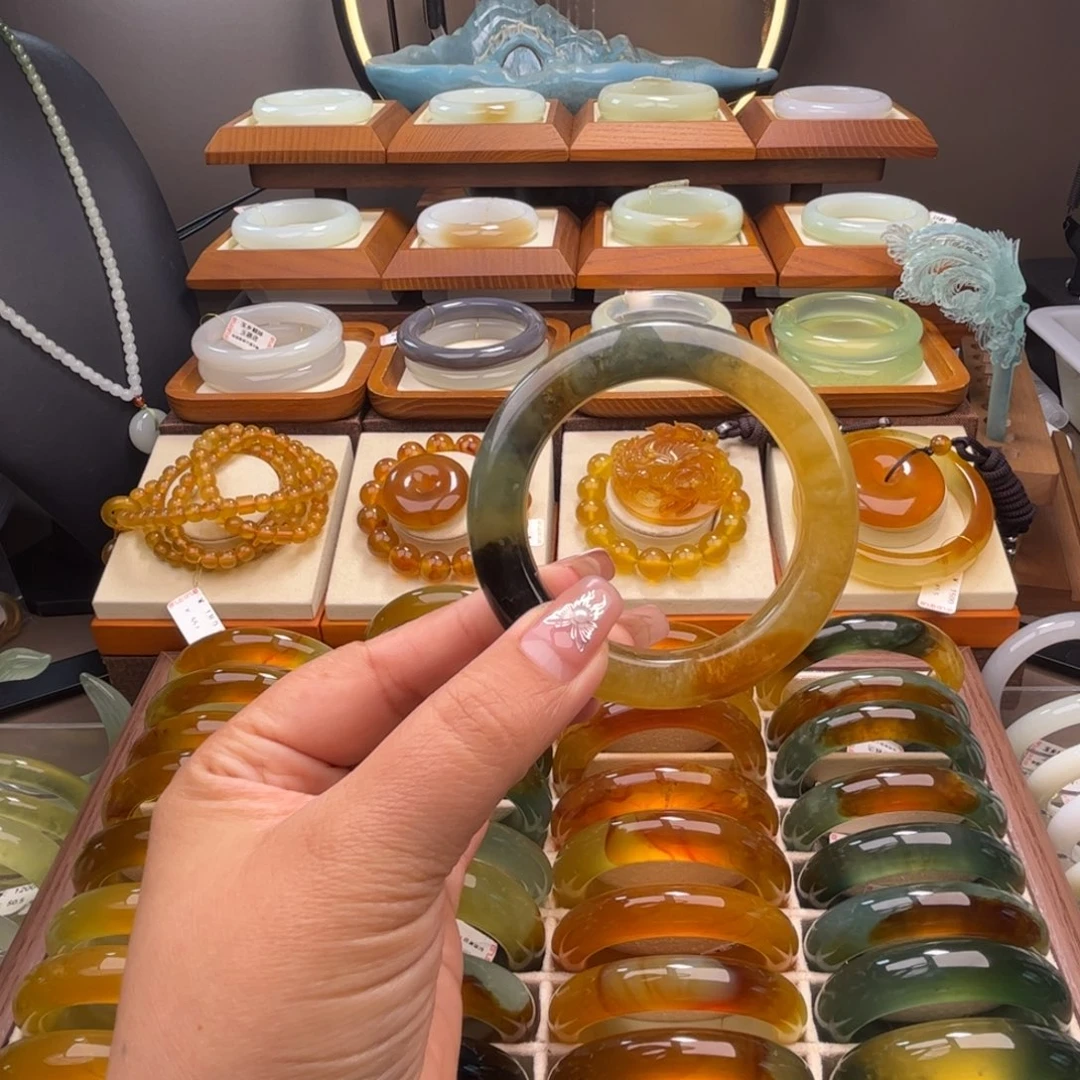 蛇纹石玉未镶嵌53-54