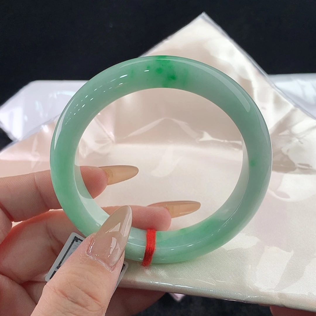 【闪购商品】未镶嵌手镯翡翠58/59