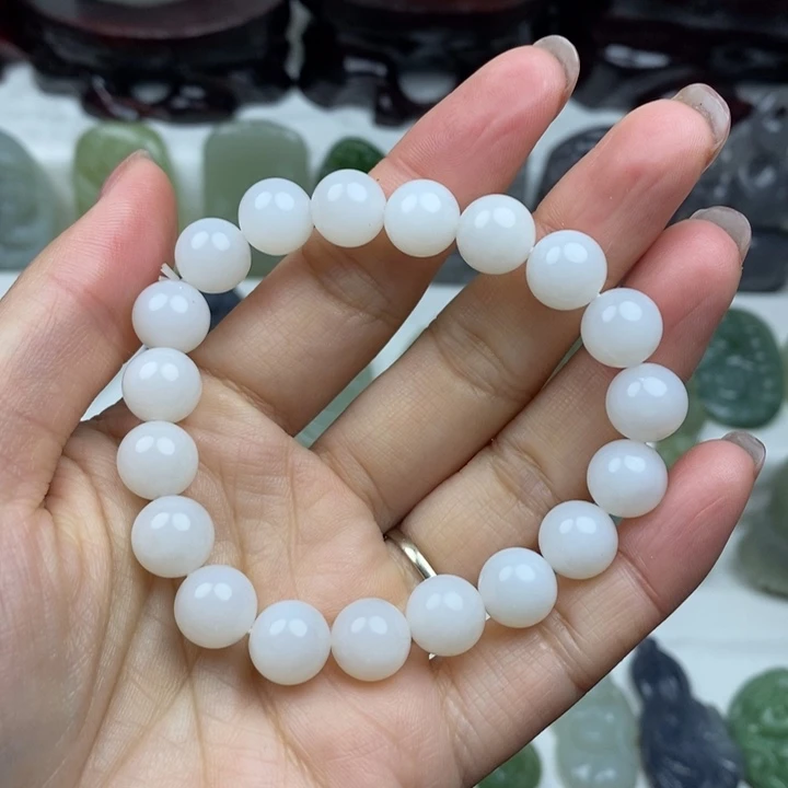 和田玉（糖玉）未镶嵌颈饰87