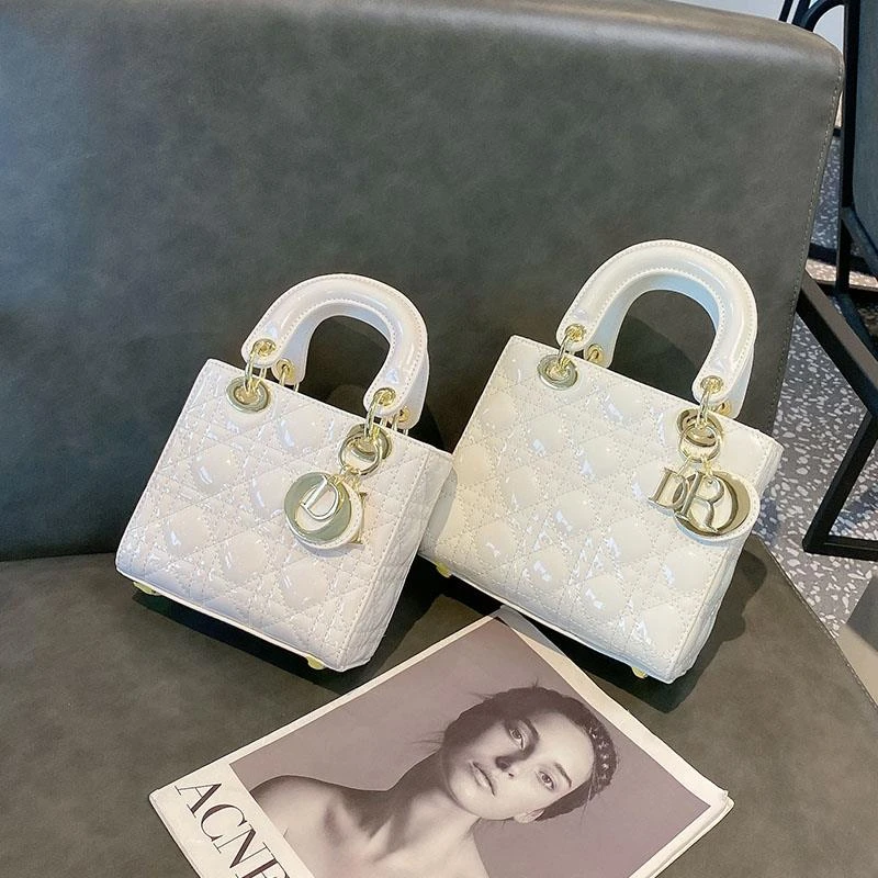 香港真皮女包2025新款漆皮戴妃包今年流行高级感手提包单肩斜挎包