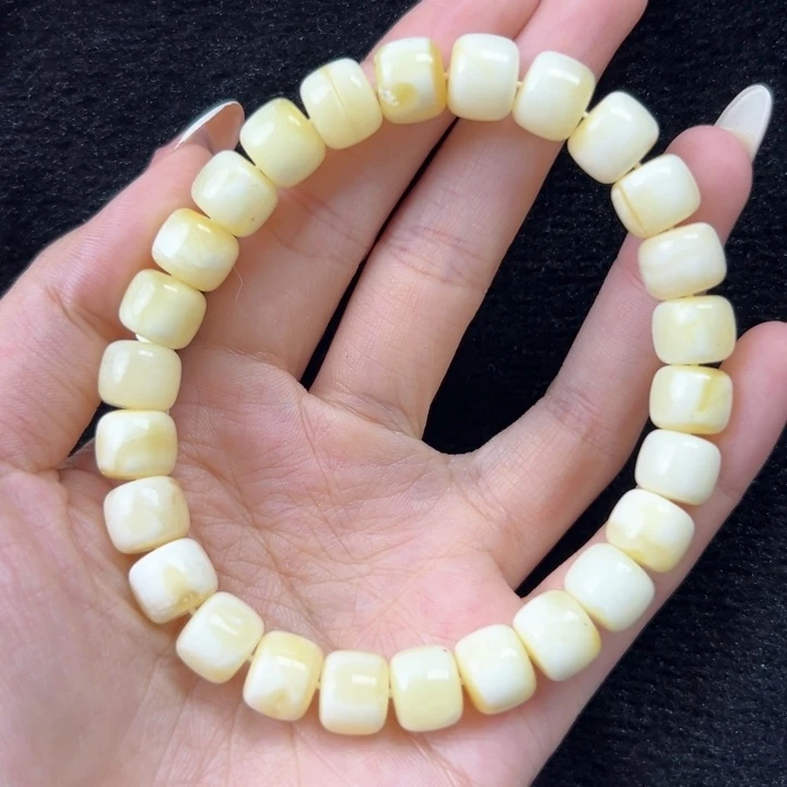 琥珀珠宝奇石未镶嵌B****