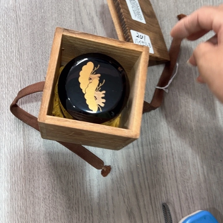 标*新亿阁杂项无售后