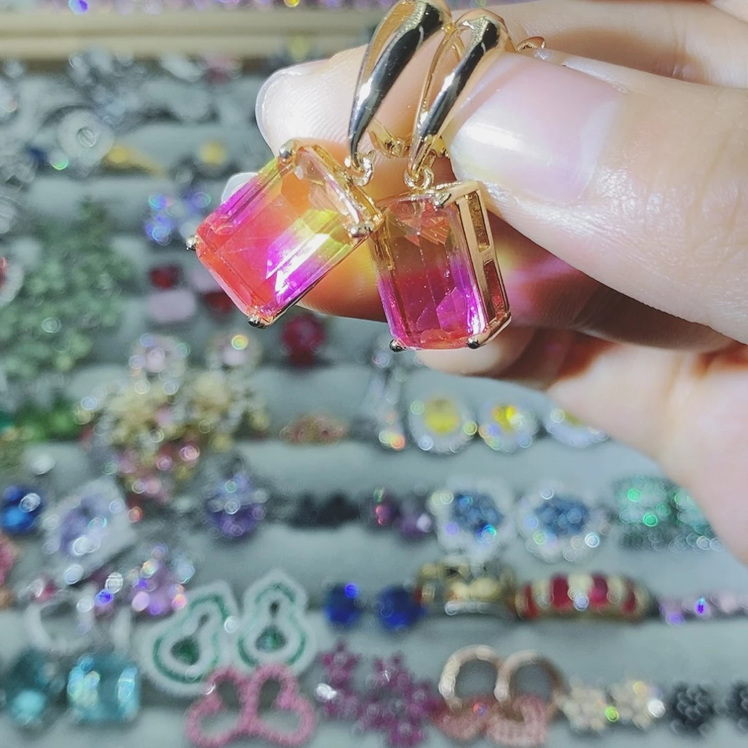 【闪购商品】银S925镶嵌耳饰托帕石