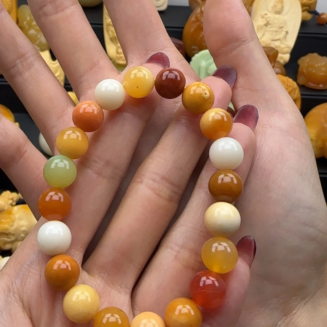 石英质玉颈饰未镶嵌