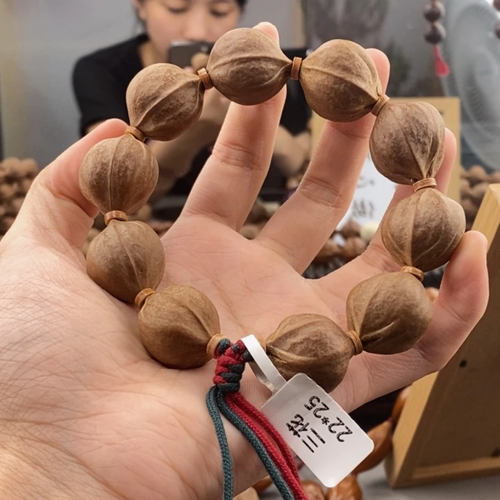 手串橄榄核葛*鹏