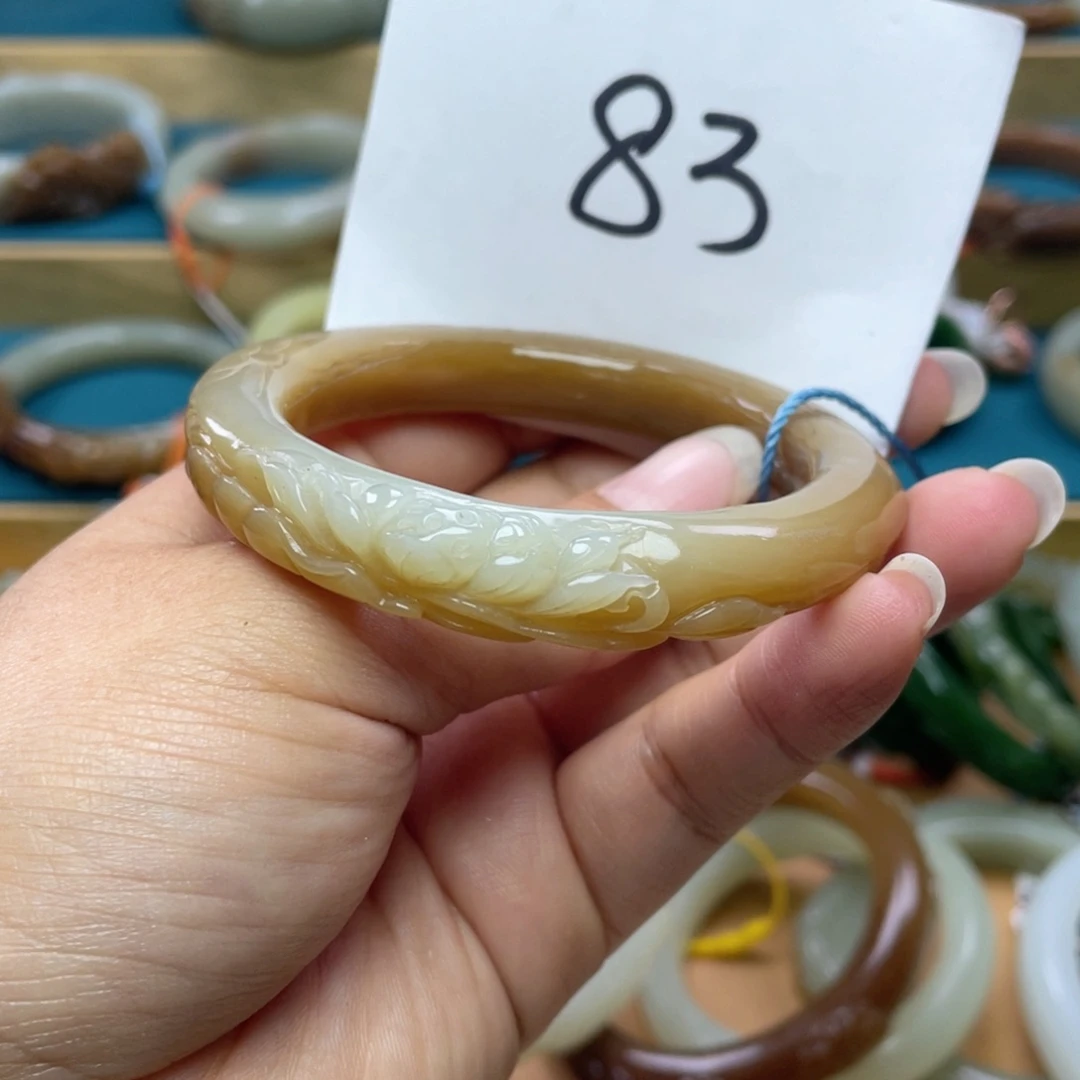 未镶嵌手镯和田玉圈口54