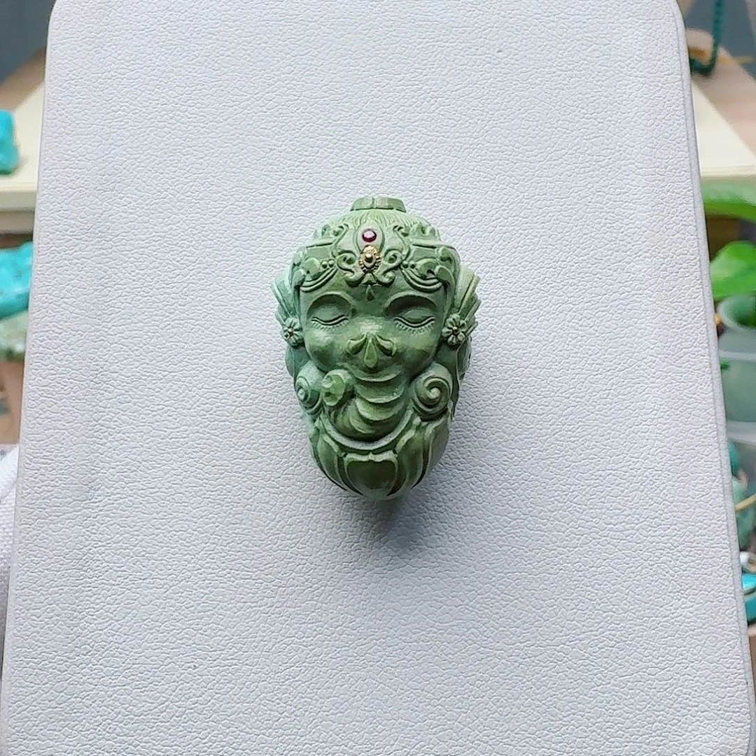 绿松石未镶嵌珠宝奇石