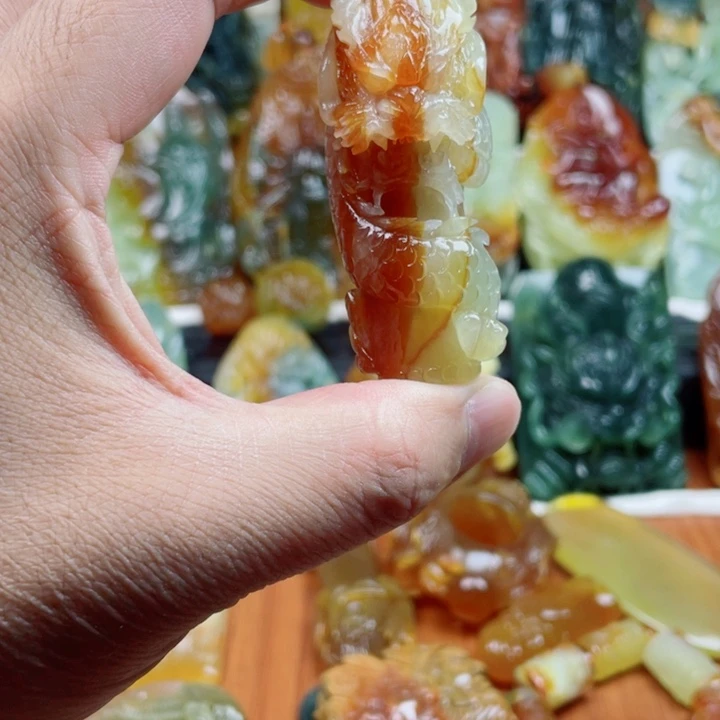 蛇纹石玉未镶嵌吊坠(不含链)