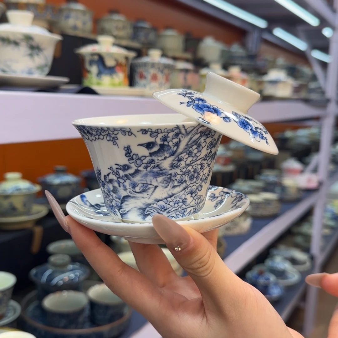 我在外面吃饭呢你在哪了我在外面