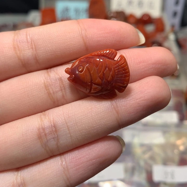【闪购商品】未镶嵌年年有鱼南红玛瑙
