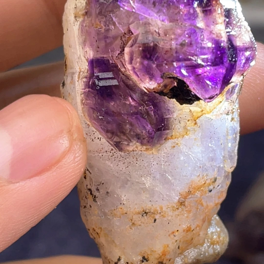 水晶天然水晶水晶摆件未镶嵌青**芽天然水晶