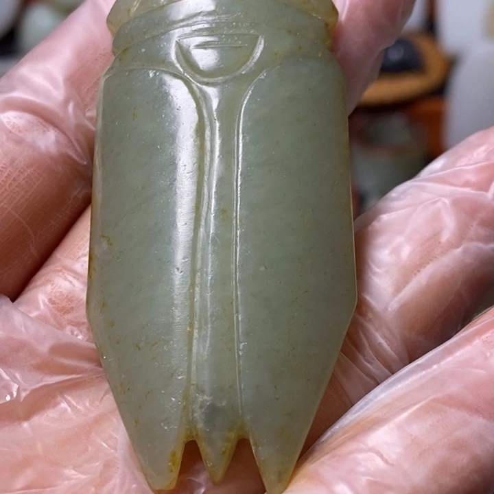 和田玉未镶嵌吊坠(赠链)