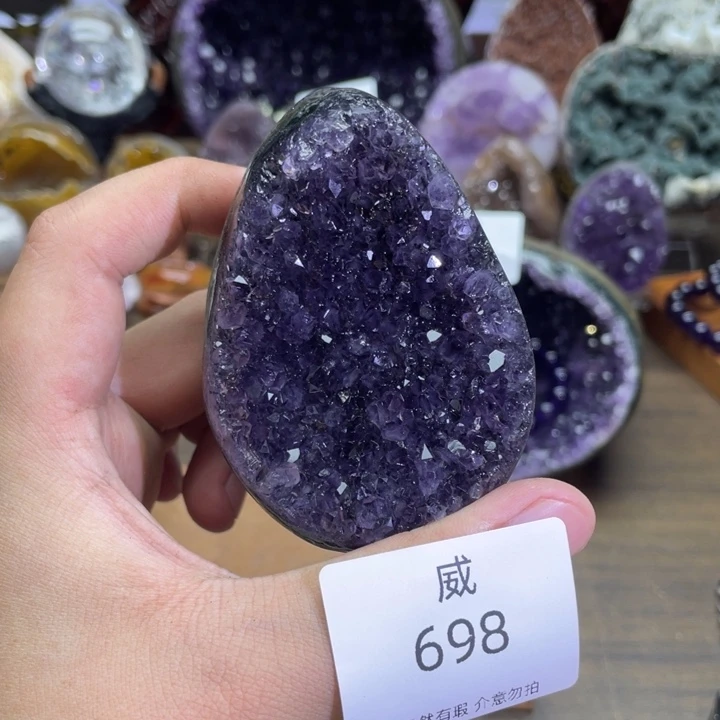 未镶嵌水晶珠宝半成品