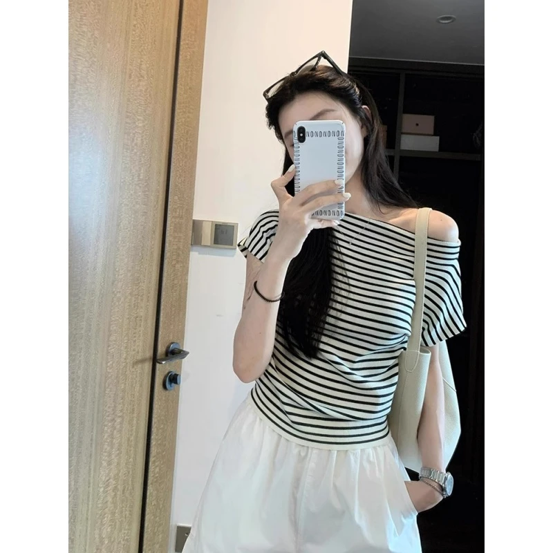 韩系条纹斜肩短袖t恤女夏季辣妹修身显瘦掐腰超好看独特漂亮上衣
