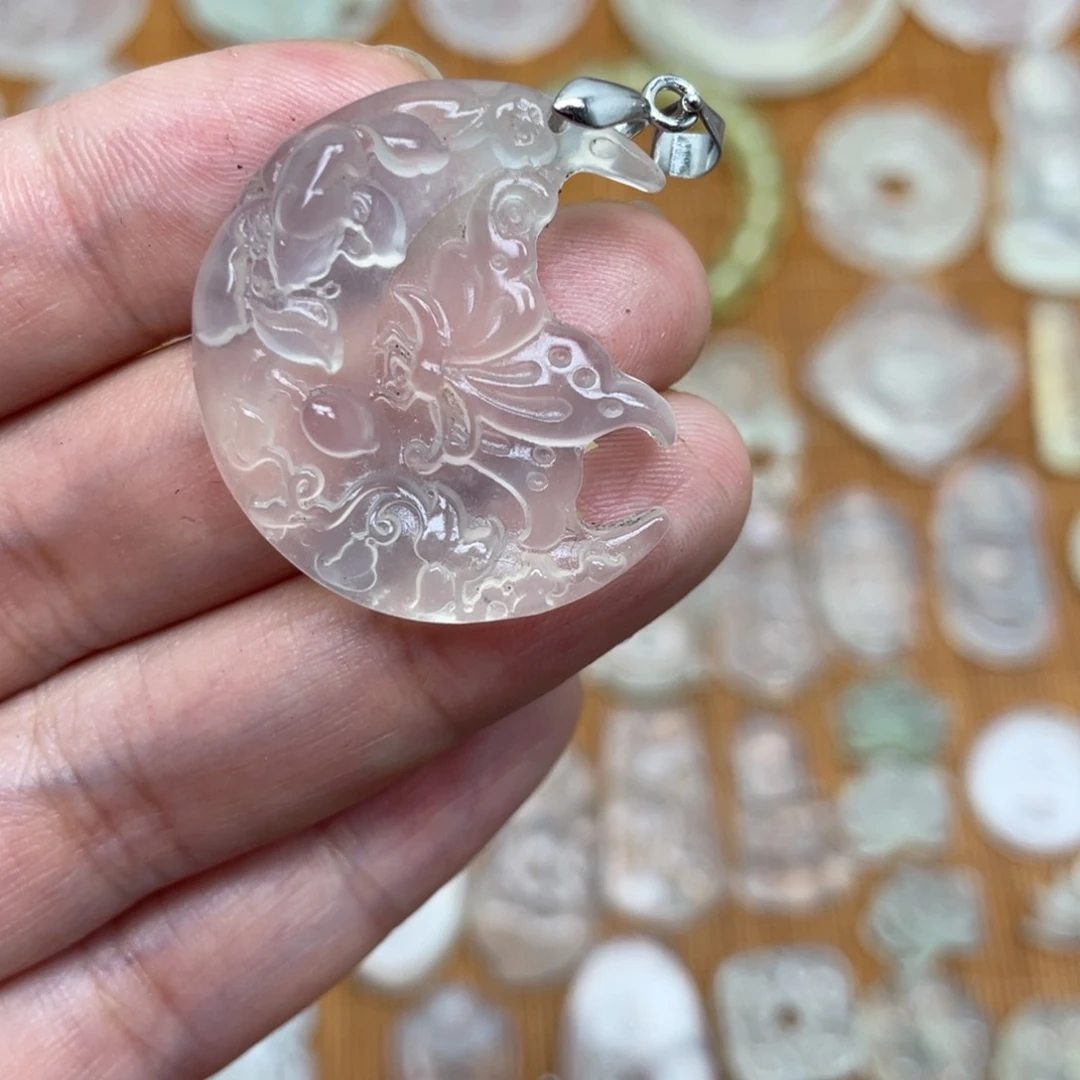 未镶嵌蛇纹石玉颈饰