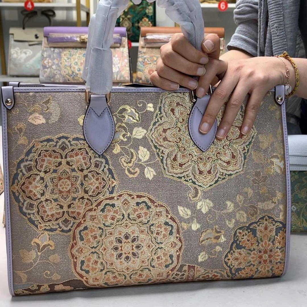 织绣蕙*微瑕浮力大漏