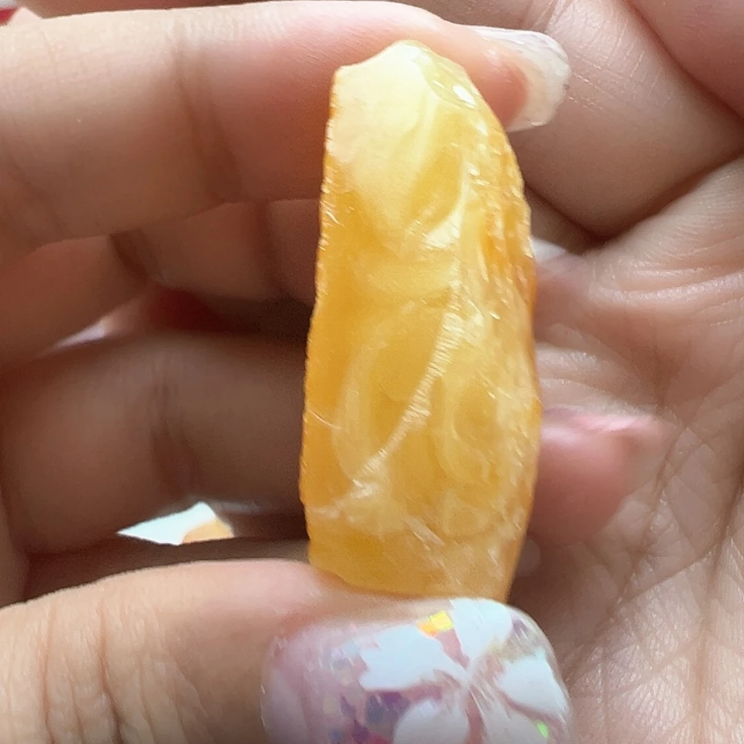 定制琥珀未镶嵌定制打磨