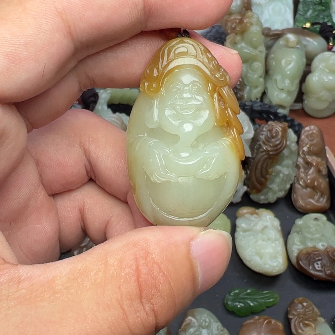 和田玉未镶嵌挂件