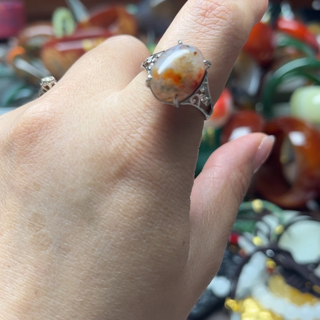 玛瑙/玉髓耳钉未镶嵌