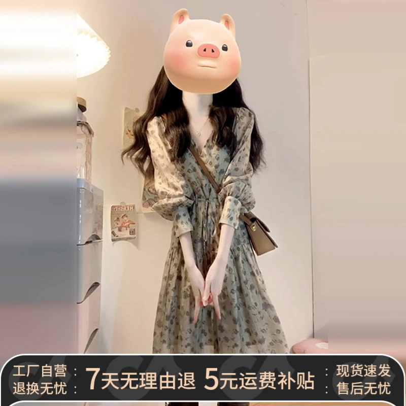 柯闵法式茶歇v领碎花长袖连衣裙白色子女新款早春季气质内搭收腰