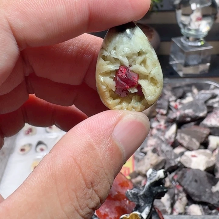 天然辰砂f**m天然原石