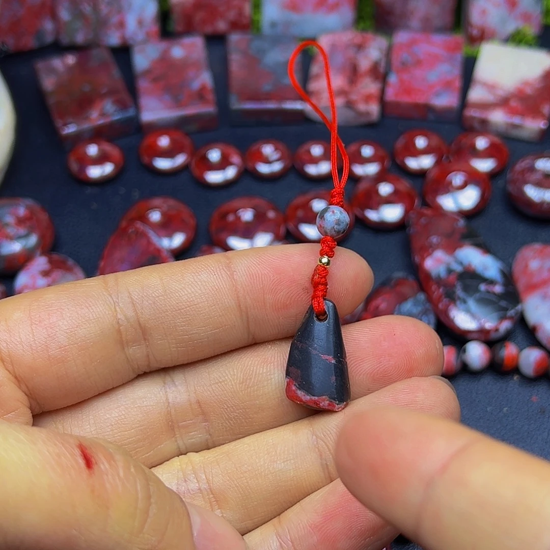 天然辰砂朱砂吊坠