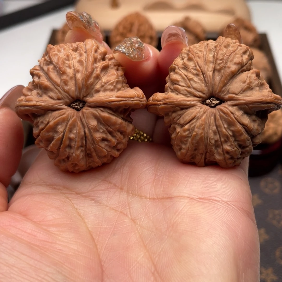 桃核把件太*了血麒麟全品41