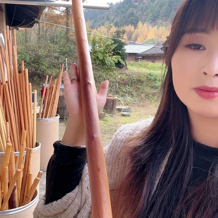 小***夭155558888855569888