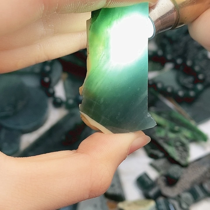 翡翠裸石纯天然翡翠