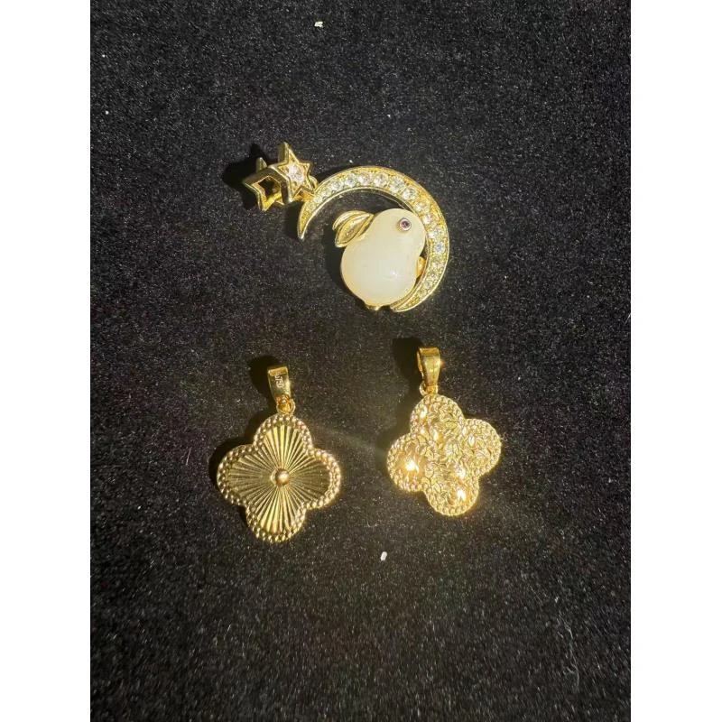 【48小时鉴赏期】先鉴后发 双面碎冰冰四叶草吊坠