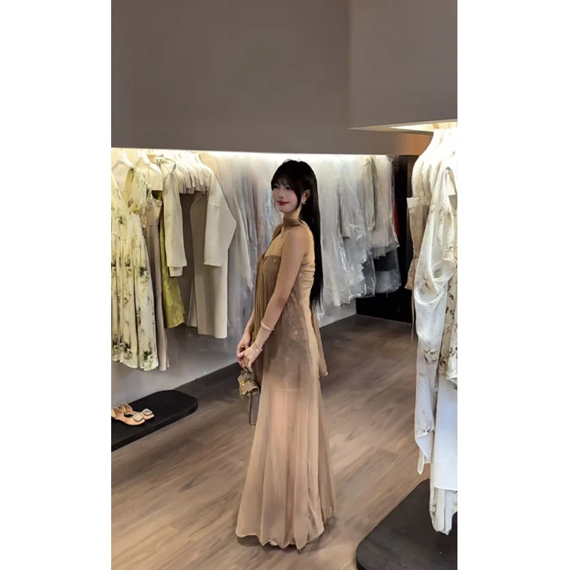 纯欲性感网纱抹胸连衣裙女夏季新款氛围感法式气质温柔绝美长裙子