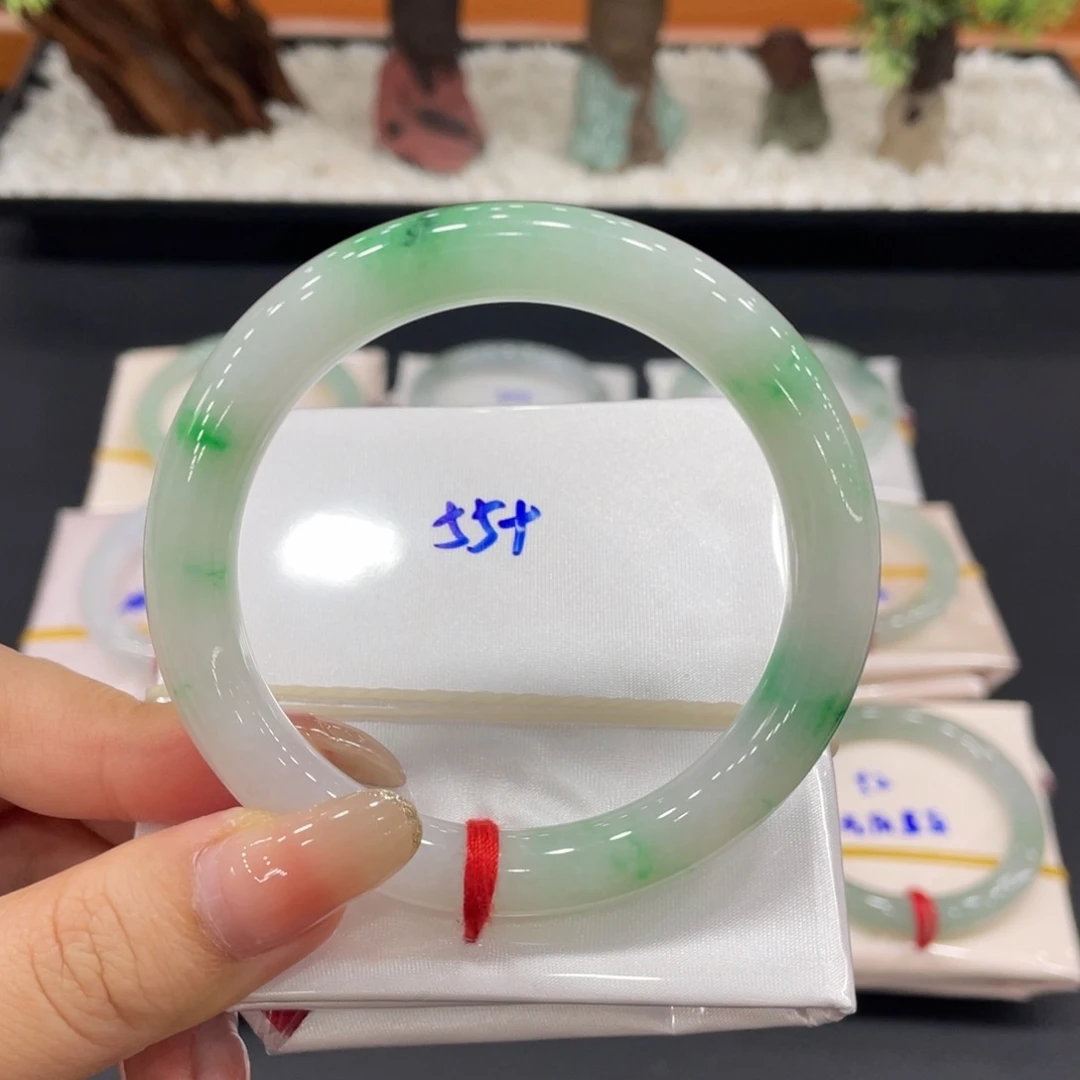 未镶嵌手镯翡翠缅甸天然翡翠手镯
