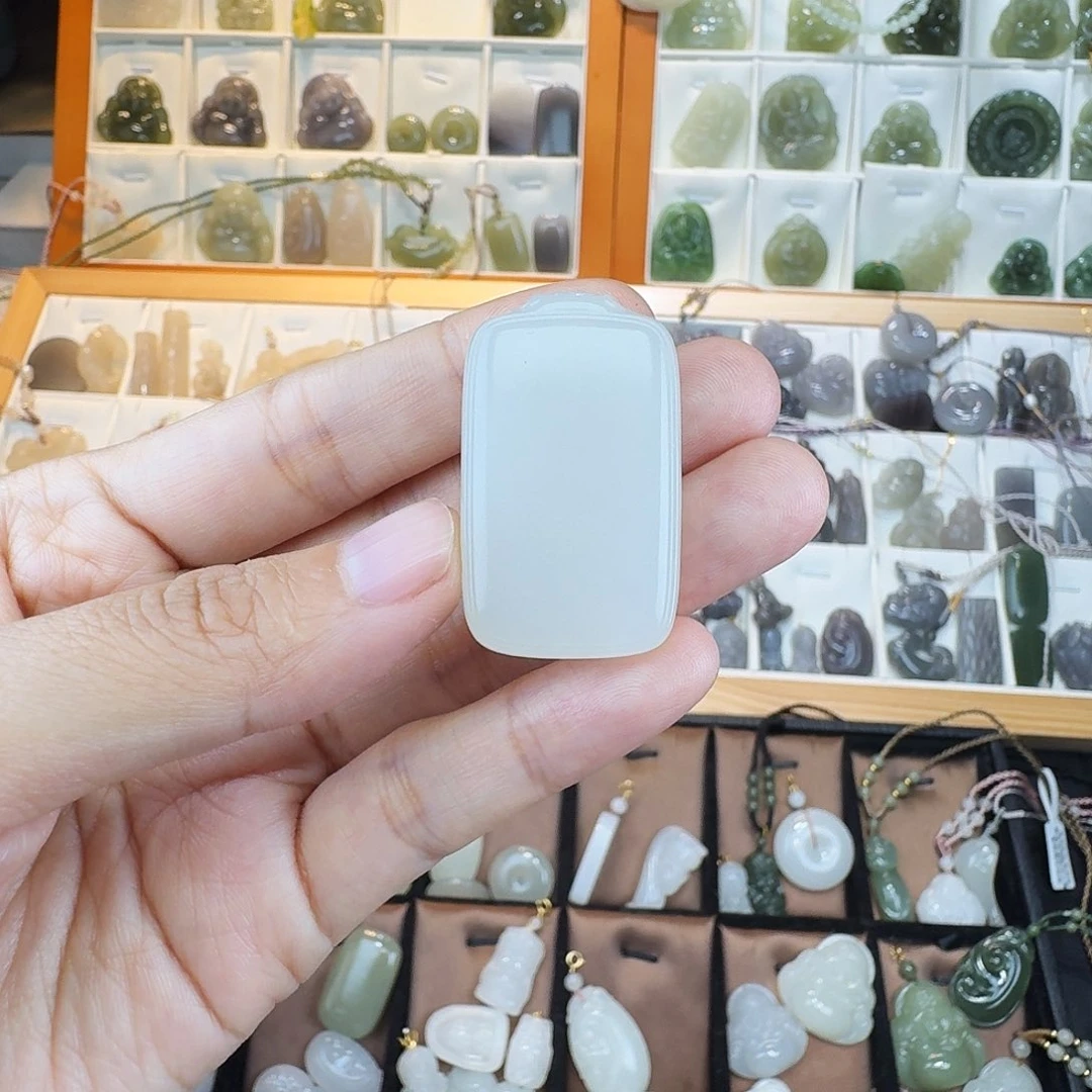 和田玉颈饰未镶嵌潇*