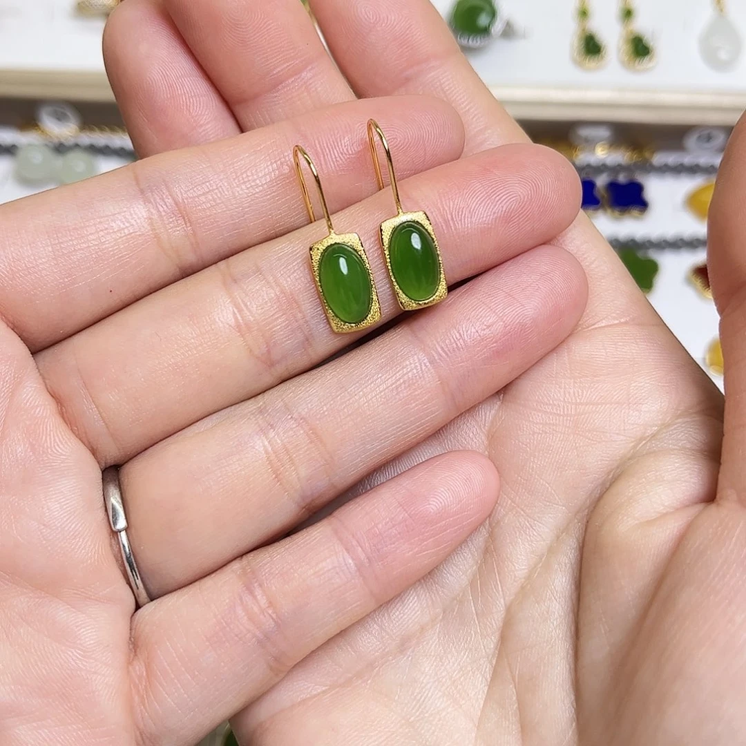 和田玉银S925镶嵌耳饰