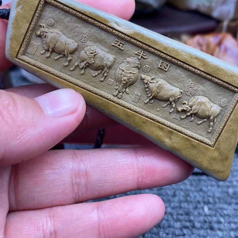 【闪购商品】原石雕刻手把件