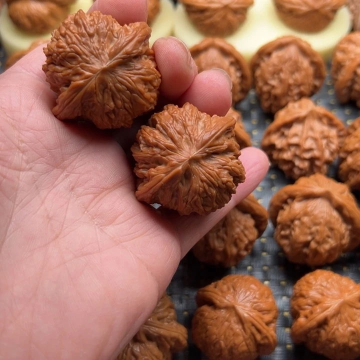 吊坠文玩核桃正磨40全品