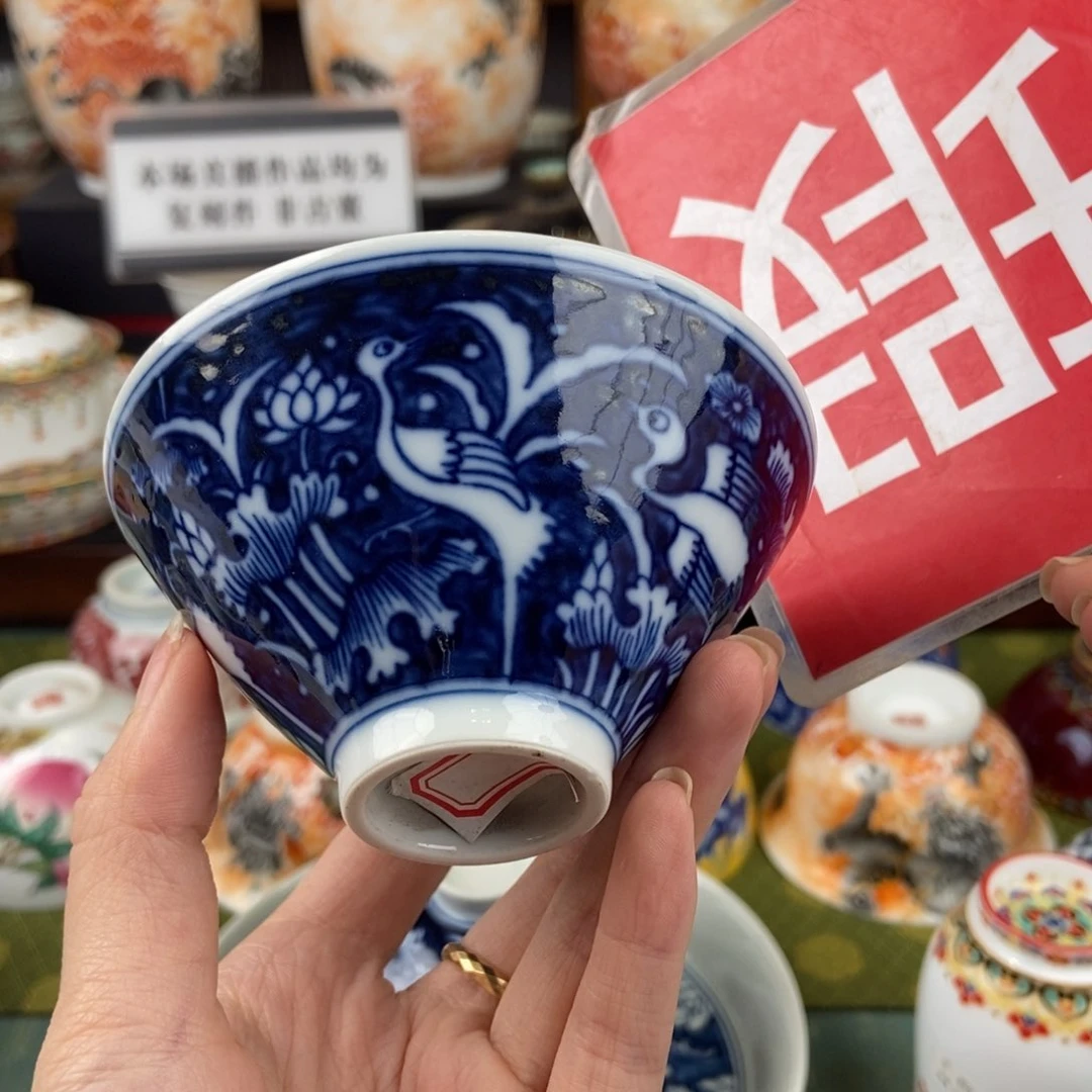 陶瓷的设计师是一个人的