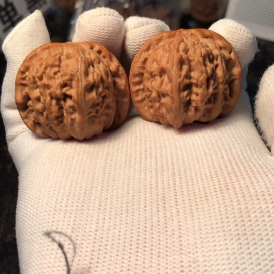 把件文玩核桃白狮子39mm