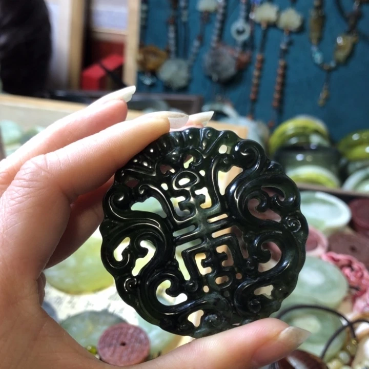 岫玉未镶嵌岫玉挂件