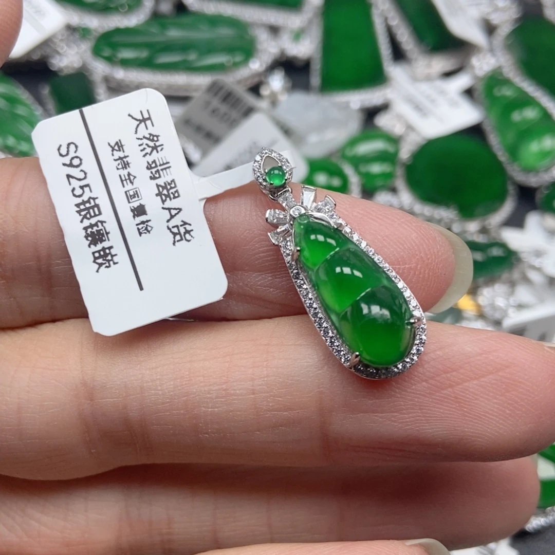 翡翠银S925镶嵌颈饰