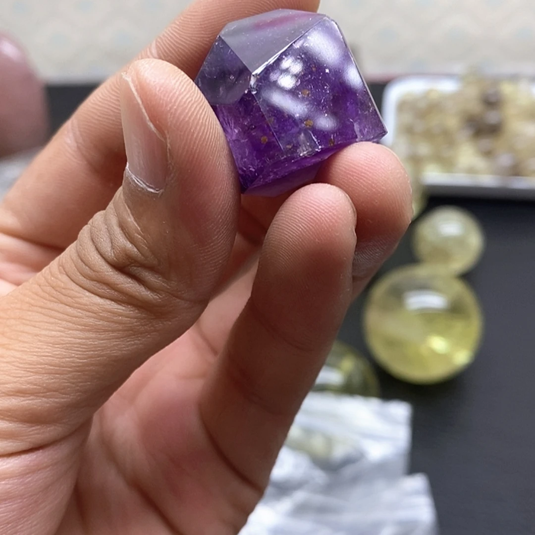未镶嵌珠宝半成品水晶180