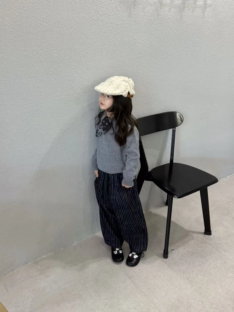 小思家2025年秋冬韩版新款男女童休闲针织上衣日条纹休闲裤套装