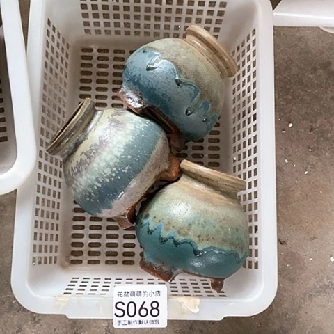 紫砂花盆四***然068微瑕品口径4.5左右