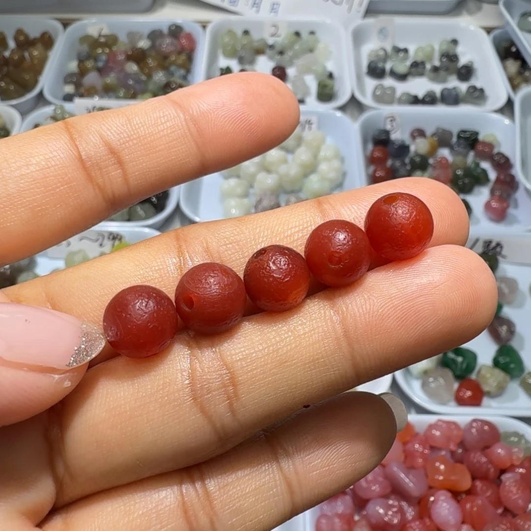 和田玉未镶嵌珠宝奇石卡十