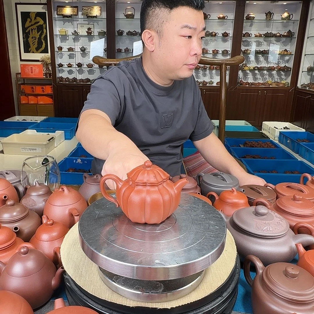 茶壶紫砂筋纹莲子