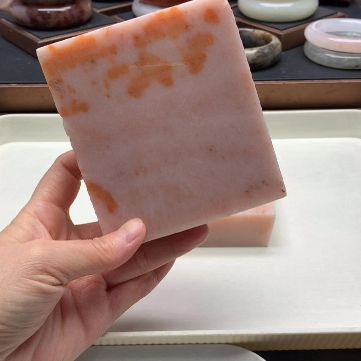 石英岩玉未镶嵌手镯